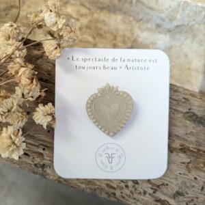 Pin's ex-voto écru